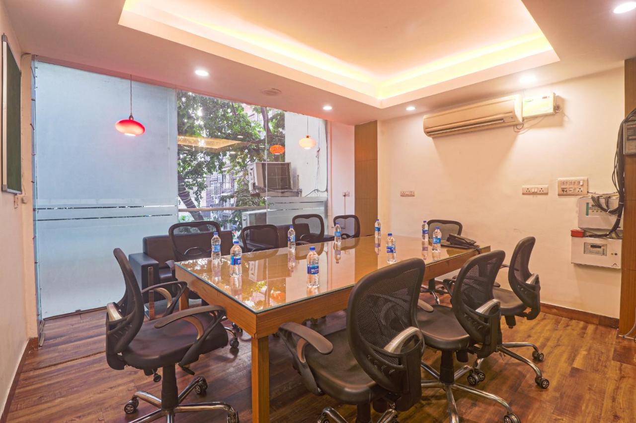 Hotel Sizzling Starr Neu-Delhi Exterior foto